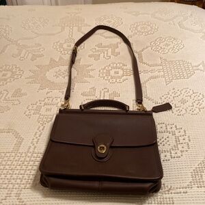 COACH leather purse/bag